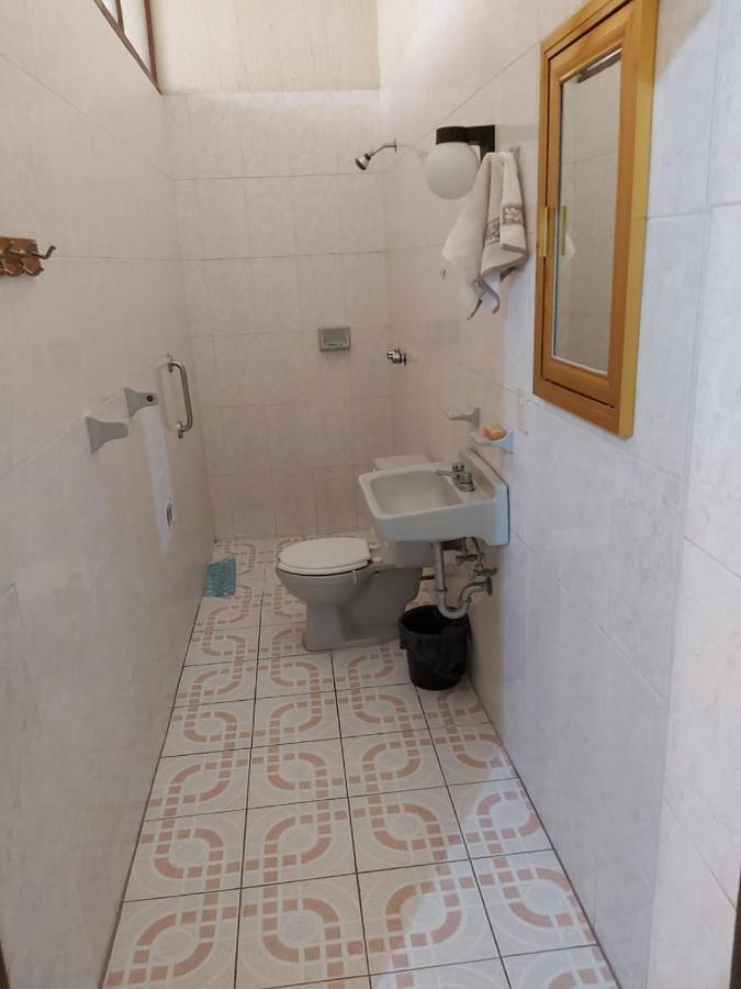 Hostal グアダラハラ エクステリア 写真
